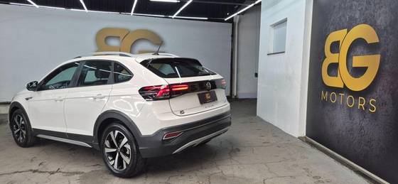 VOLKSWAGEN NIVUS 1.0 200 TSI TOTAL FLEX HIGHLINE AUTOMÁTICO